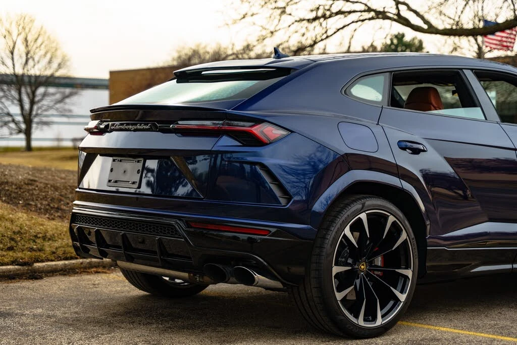 2022 Lamborghini Urus - Image 22 of 31