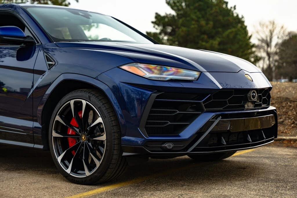 2022 Lamborghini Urus - Image 26 of 31