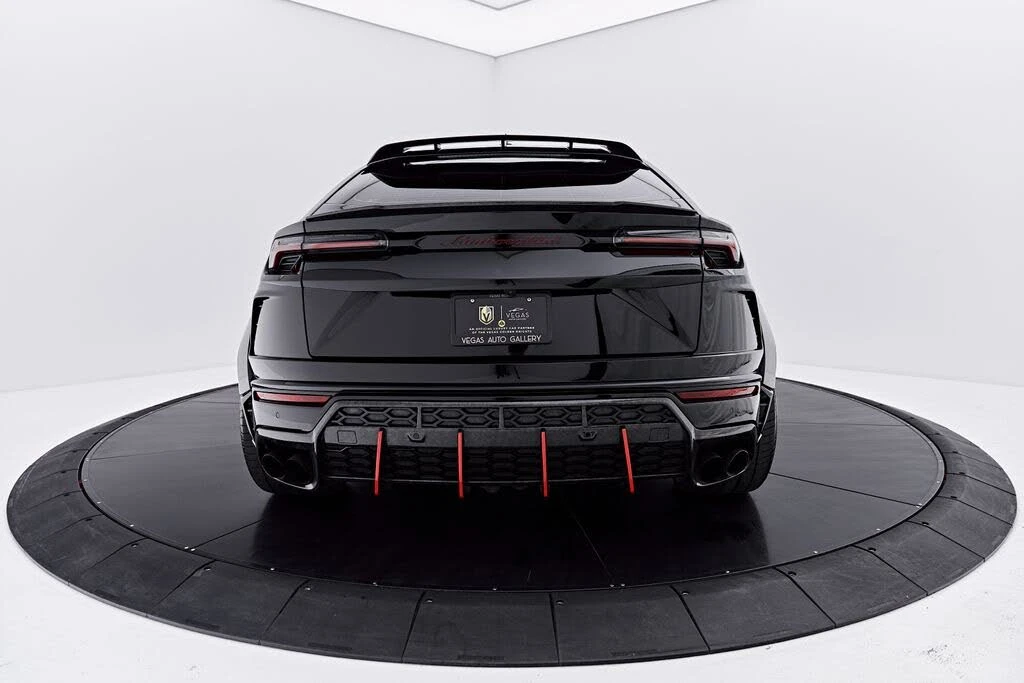 2022 Lamborghini Urus - Image 13 of 31