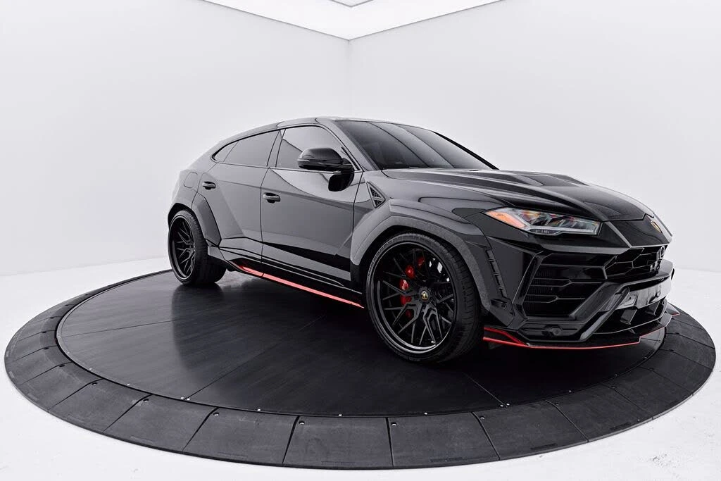 2022 Lamborghini Urus - Image 16 of 31