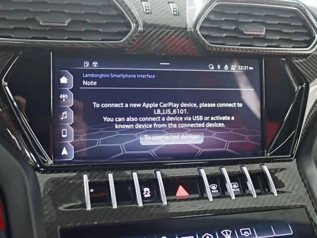 2022 Lamborghini Urus - Image 27 of 31