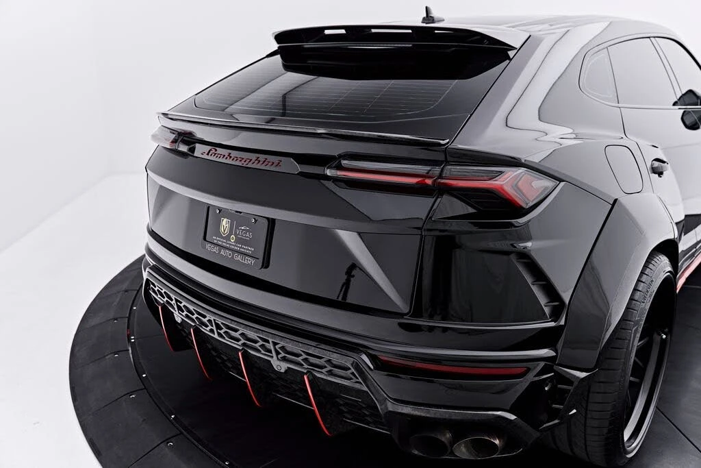 2022 Lamborghini Urus - Image 26 of 31