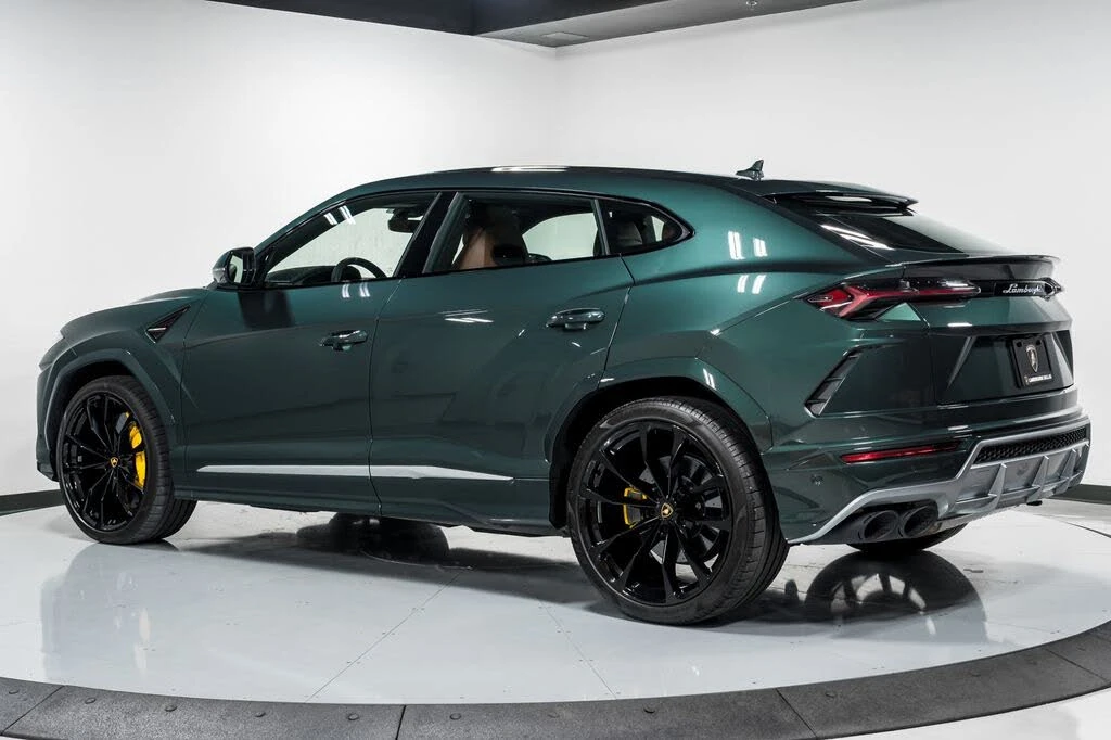 2022 Lamborghini Urus - Image 5 of 31