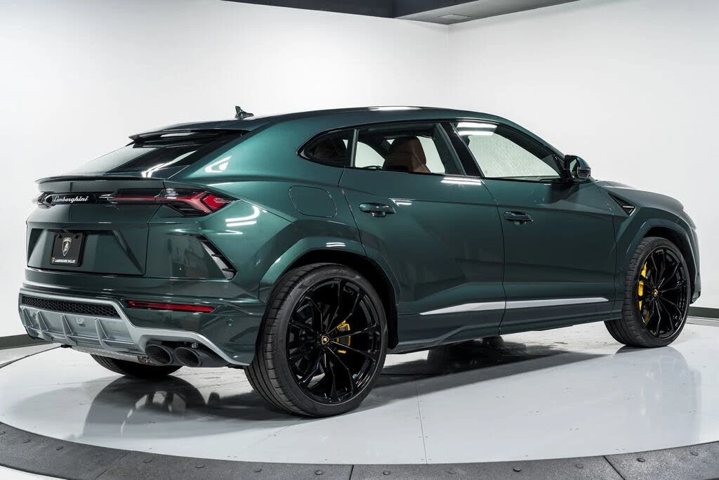 2022 Lamborghini Urus - Image 3 of 31