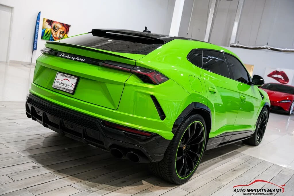 2022 Lamborghini Urus - Image 25 of 31