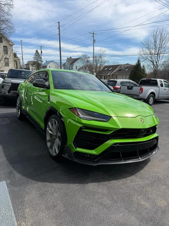 2022 Lamborghini Urus - Image 3 of 13