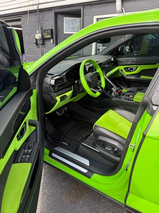 2022 Lamborghini Urus - Image 7 of 13