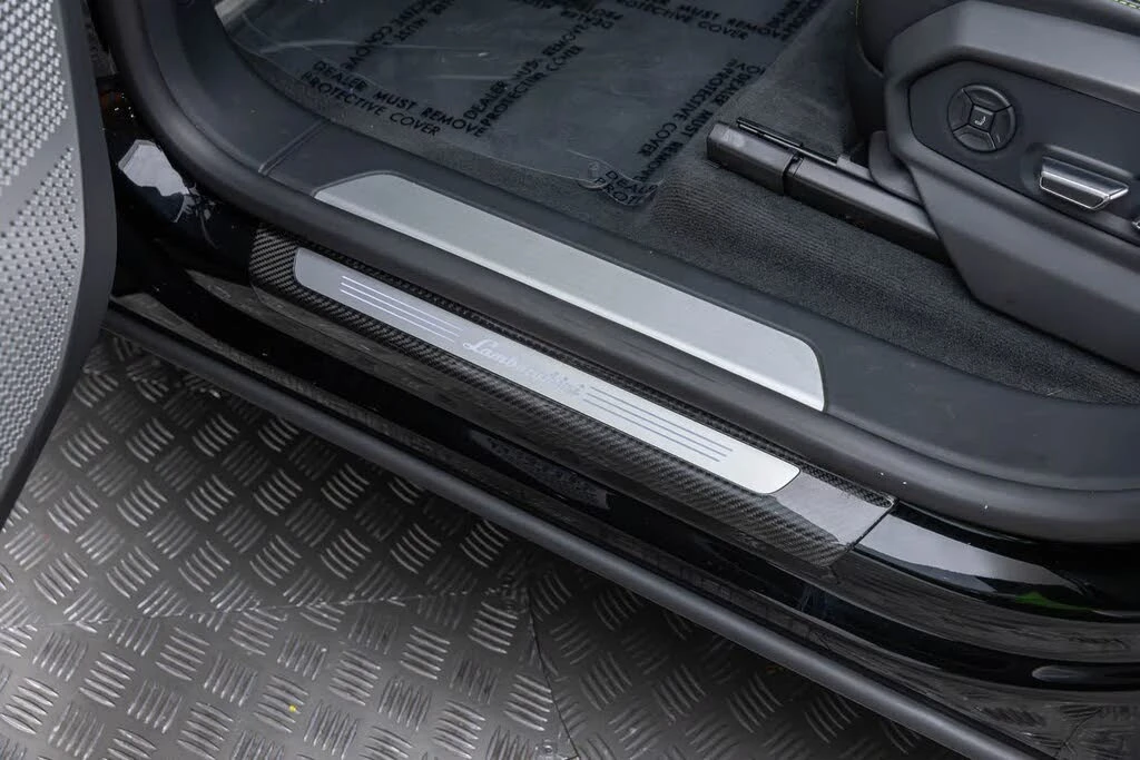 2022 Lamborghini Urus - Image 27 of 31