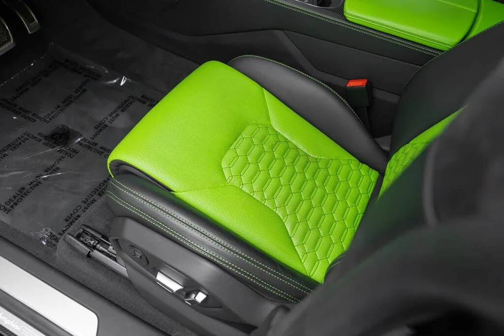2022 Lamborghini Urus - Image 29 of 31