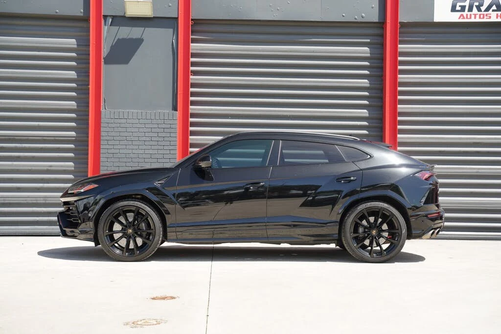 2022 Lamborghini Urus - Image 9 of 31