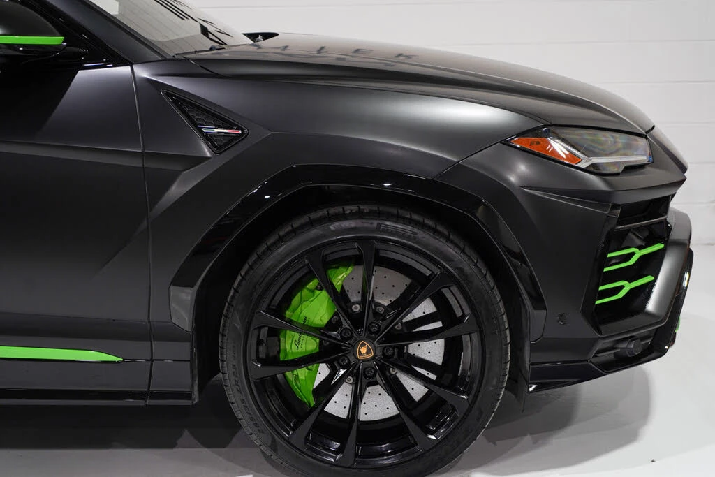 2022 Lamborghini Urus - Image 24 of 31