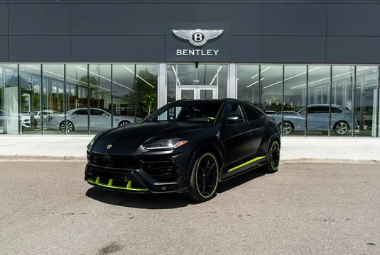 2022 Lamborghini Urus AWD