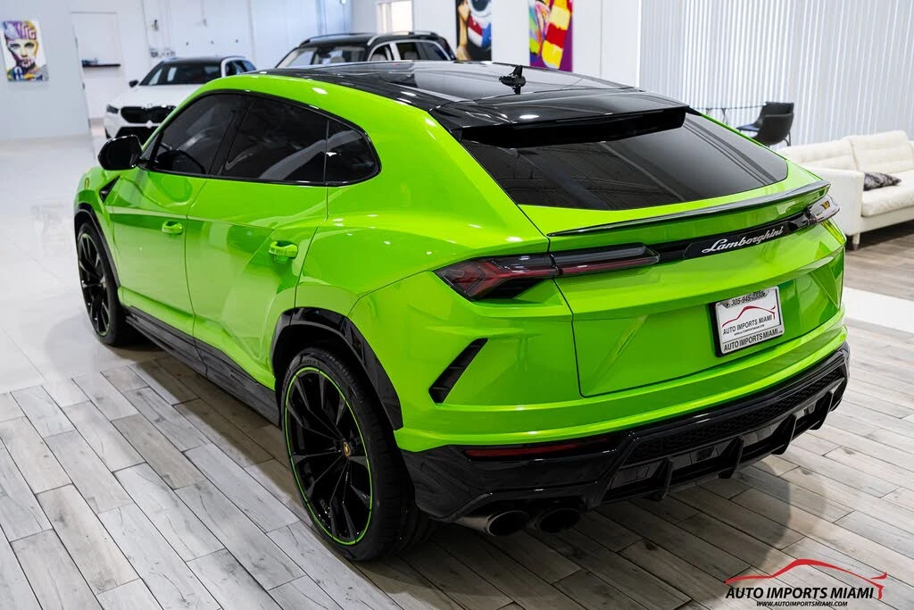 2022 Lamborghini Urus - Image 14 of 31