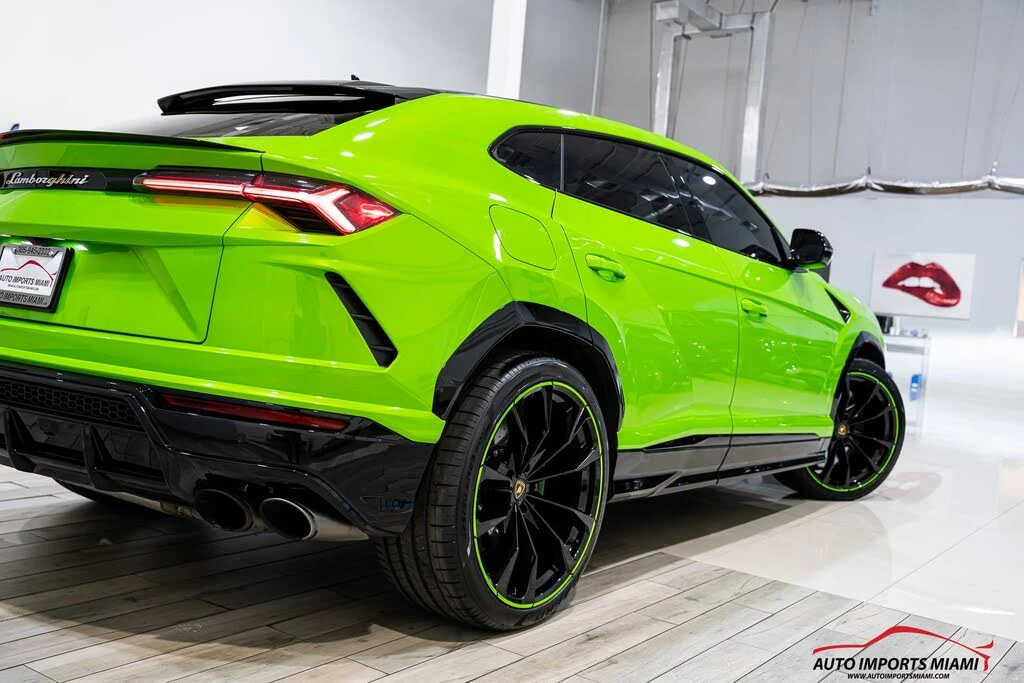 2022 Lamborghini Urus - Image 31 of 31