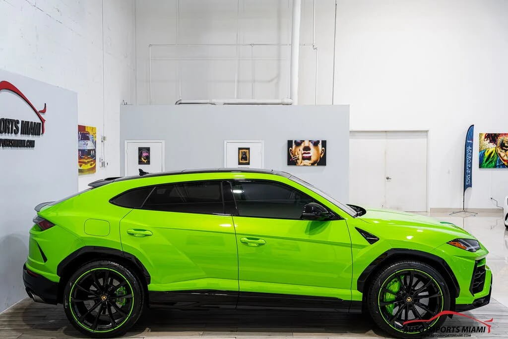 2022 Lamborghini Urus - Image 21 of 31