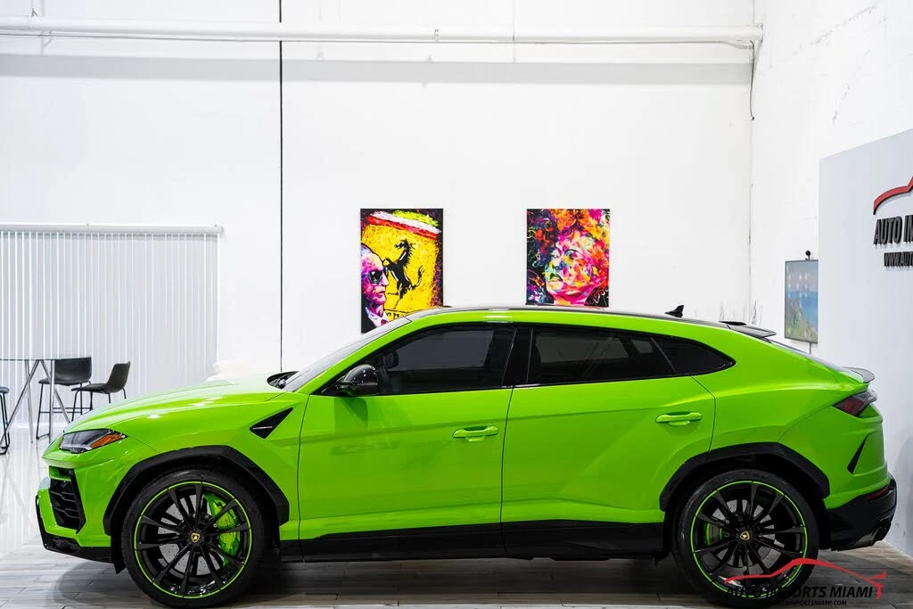 2022 Lamborghini Urus - Image 10 of 31