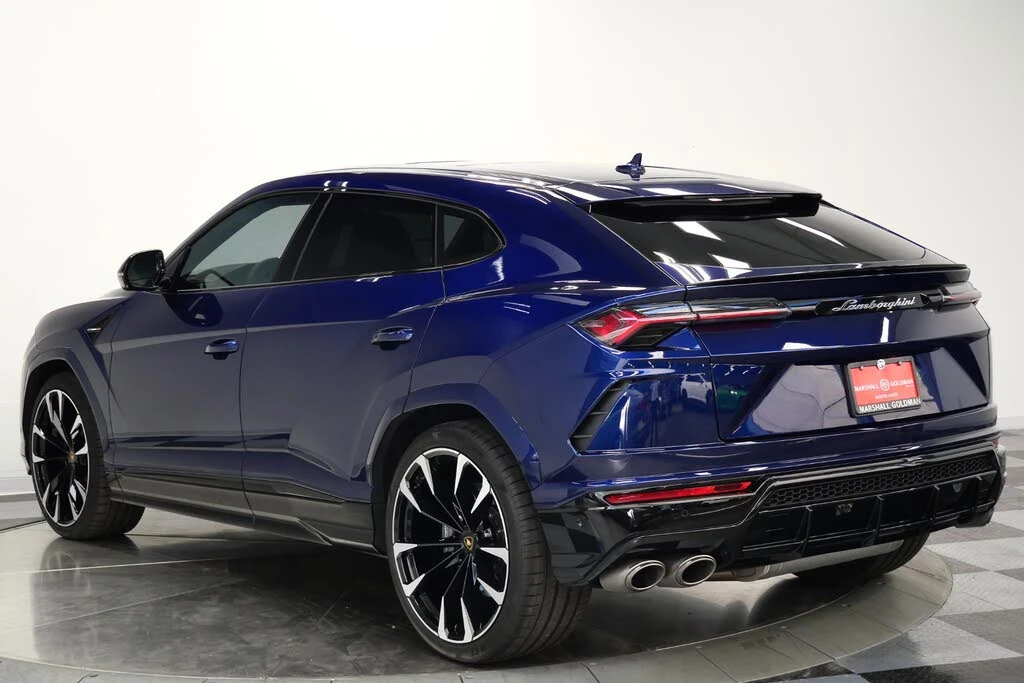 2022 Lamborghini Urus - Image 7 of 31