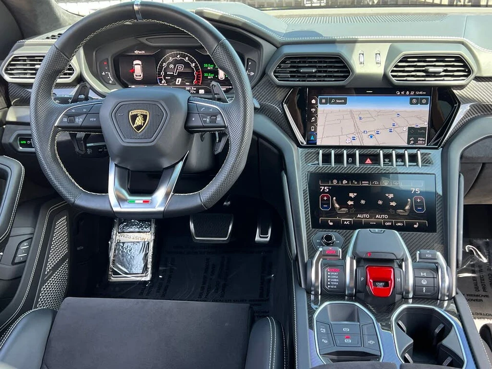 2022 Lamborghini Urus - Image 20 of 31