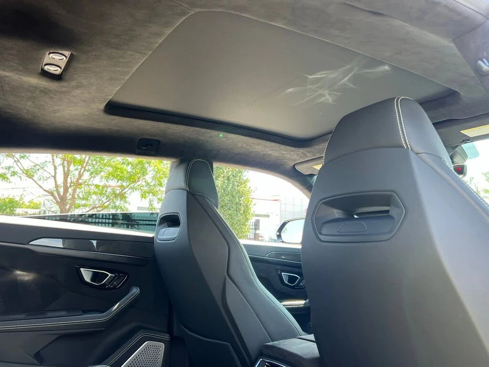 2022 Lamborghini Urus - Image 29 of 31