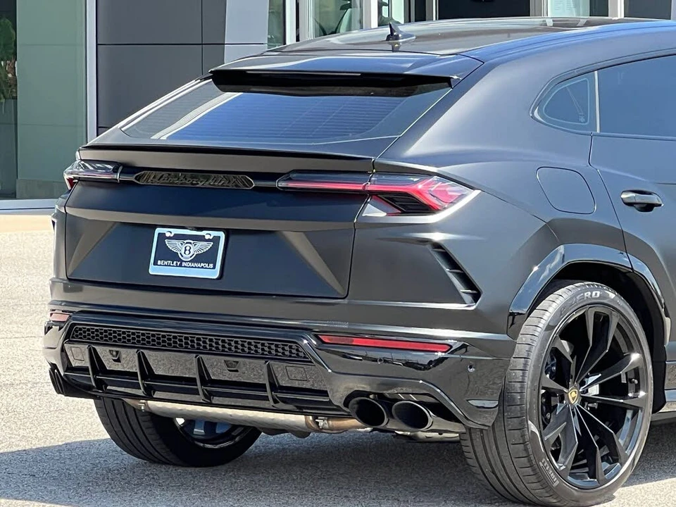 2022 Lamborghini Urus - Image 9 of 31
