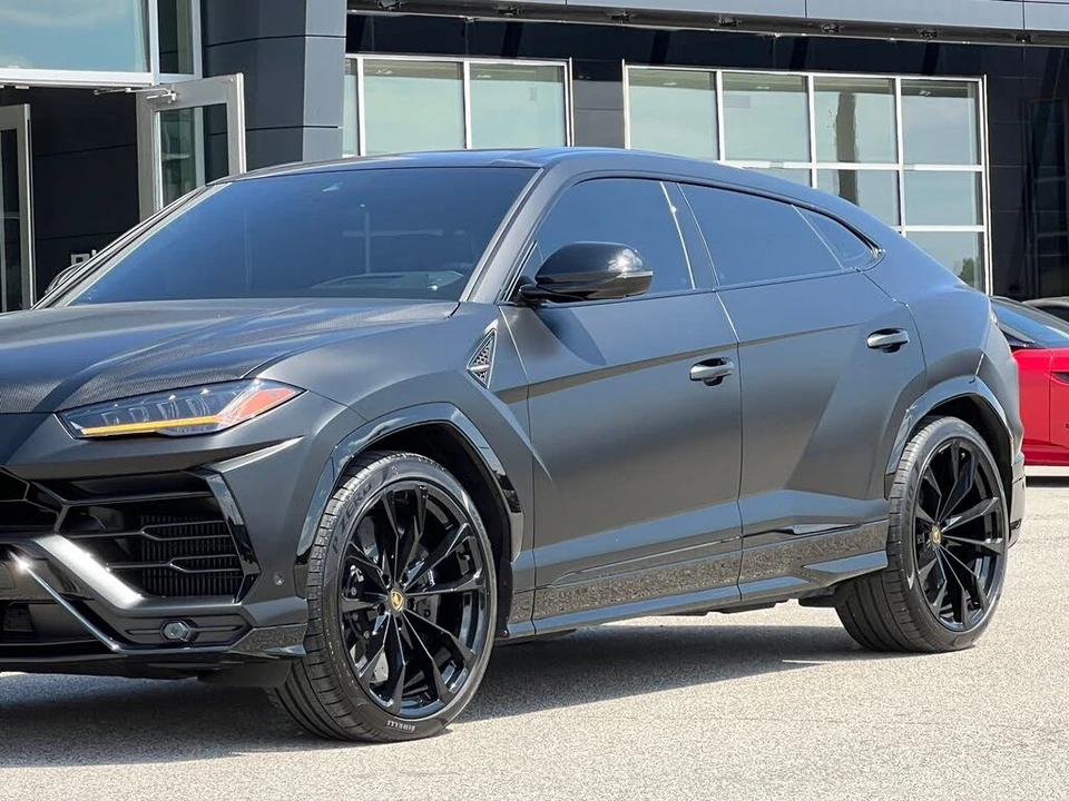2022 Lamborghini Urus - Image 13 of 31