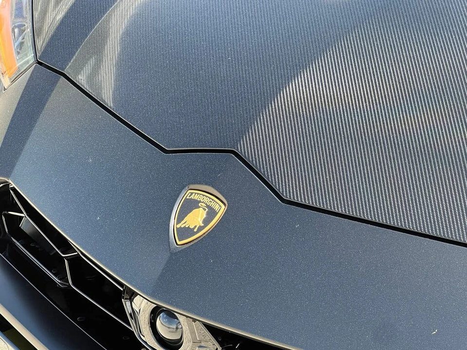 2022 Lamborghini Urus - Image 15 of 31