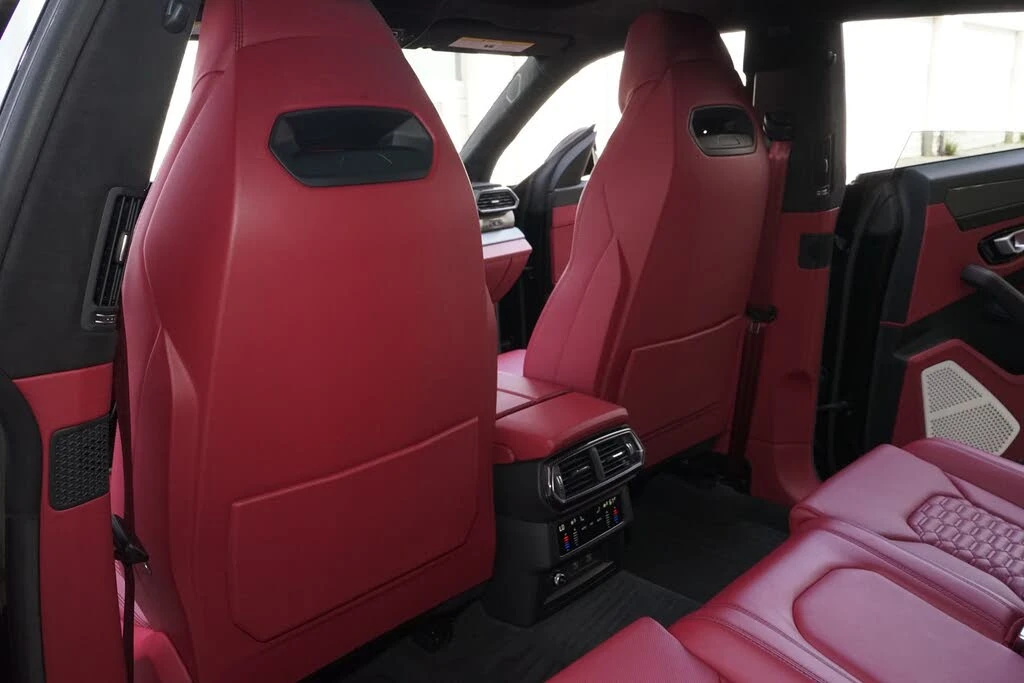 2022 Lamborghini Urus - Image 21 of 31