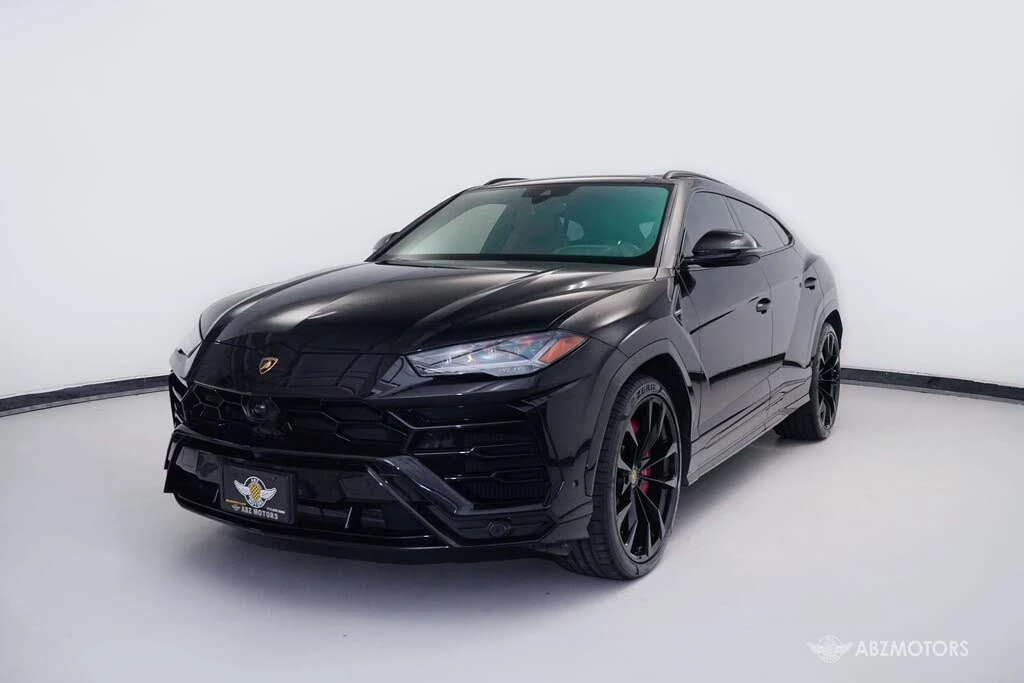 2022 Lamborghini Urus - Image 2 of 31