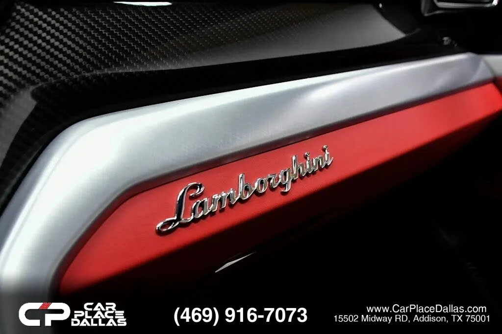 2022 Lamborghini Urus - Image 11 of 20