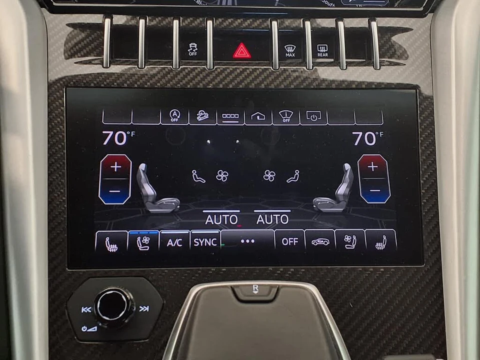 2022 Lamborghini Urus - Image 17 of 29