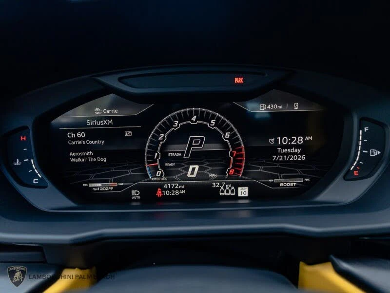 2022 Lamborghini Urus - Image 17 of 31