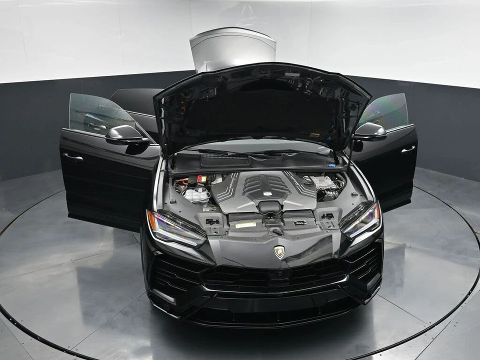 2022 Lamborghini Urus - Image 30 of 31