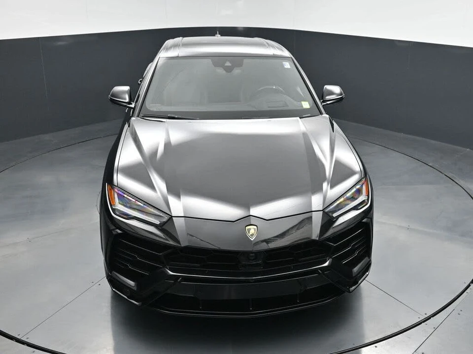 2022 Lamborghini Urus - Image 21 of 31