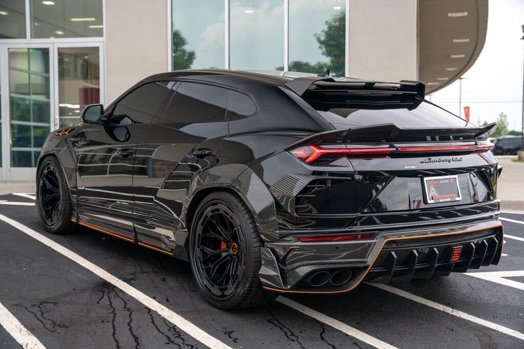 2022 Lamborghini Urus - Image 23 of 31