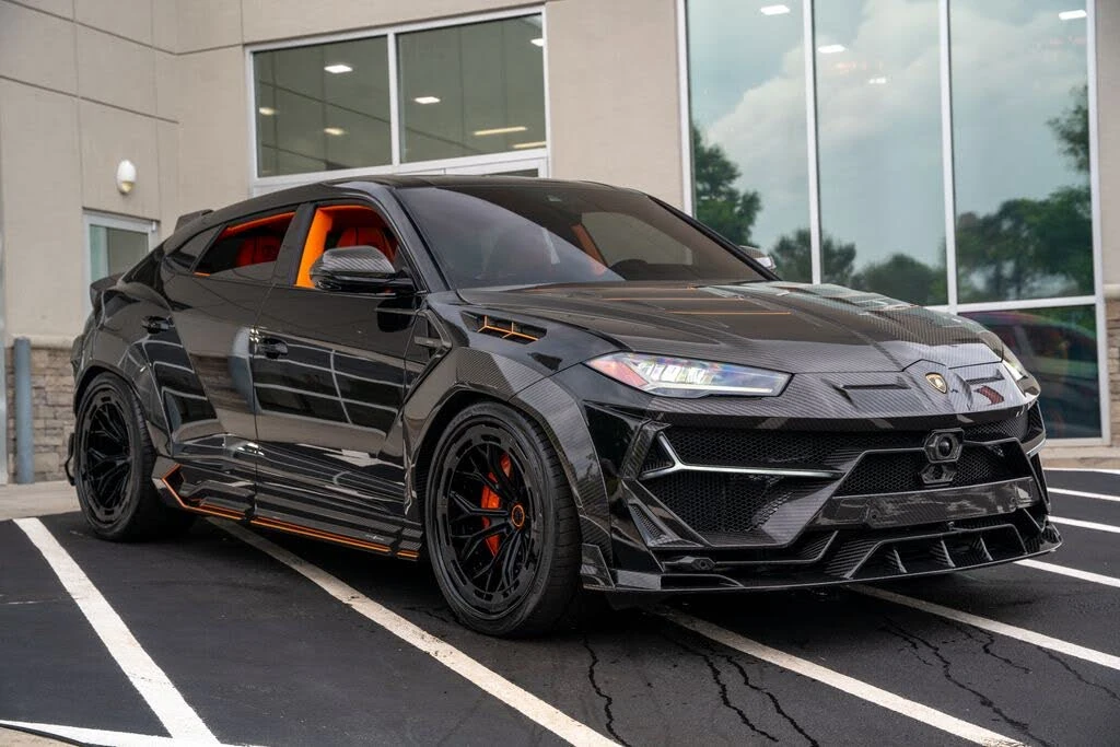 2022 Lamborghini Urus - Image 8 of 31