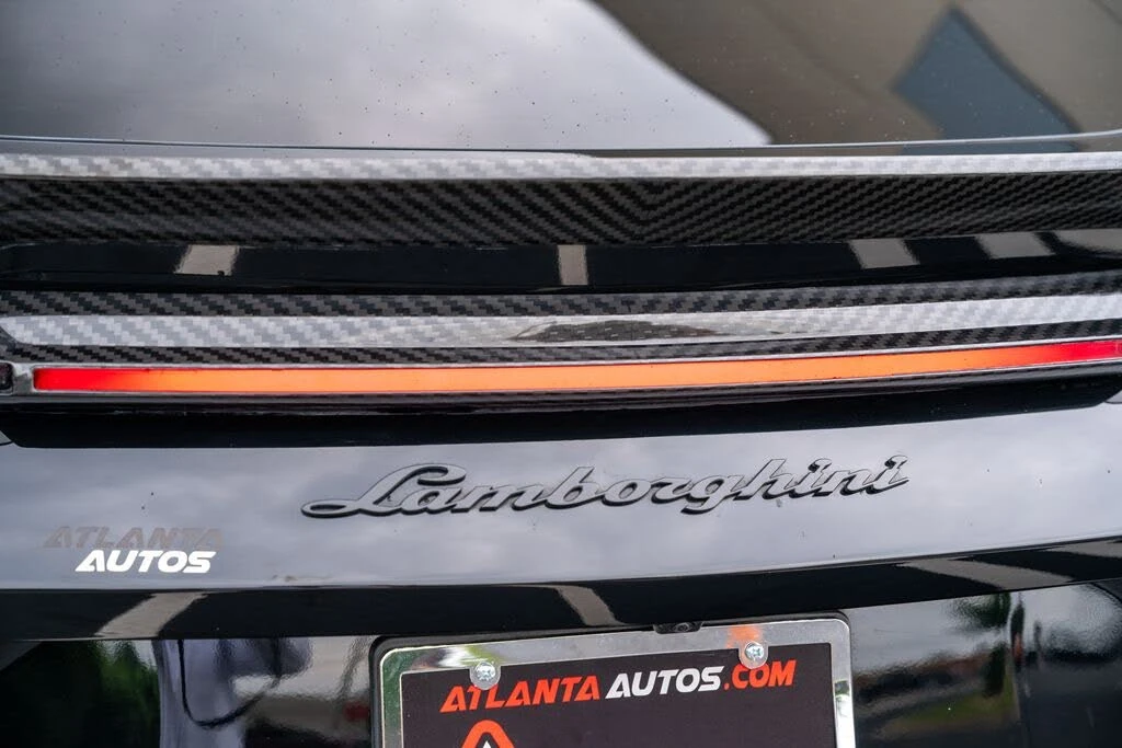 2022 Lamborghini Urus - Image 20 of 31