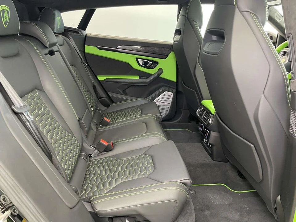 2022 Lamborghini Urus - Image 22 of 31