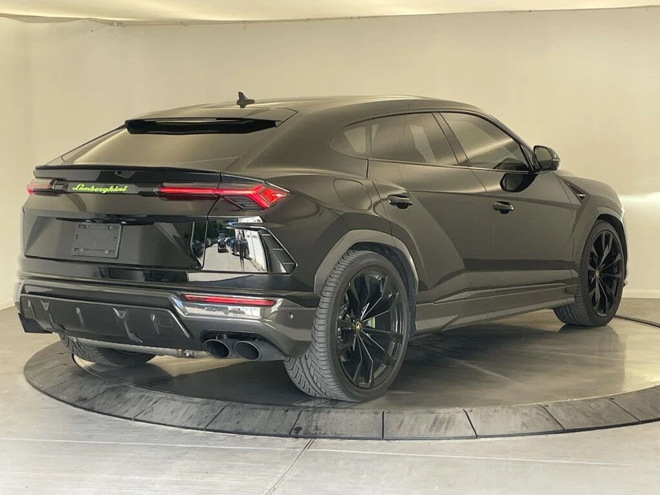 2022 Lamborghini Urus - Image 7 of 31
