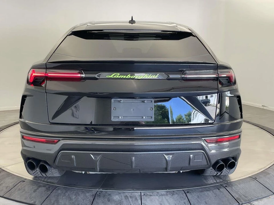 2022 Lamborghini Urus - Image 6 of 31