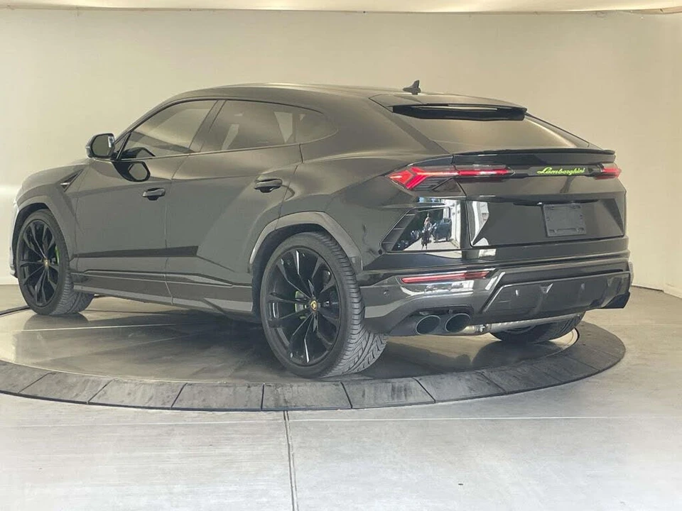 2022 Lamborghini Urus - Image 3 of 31