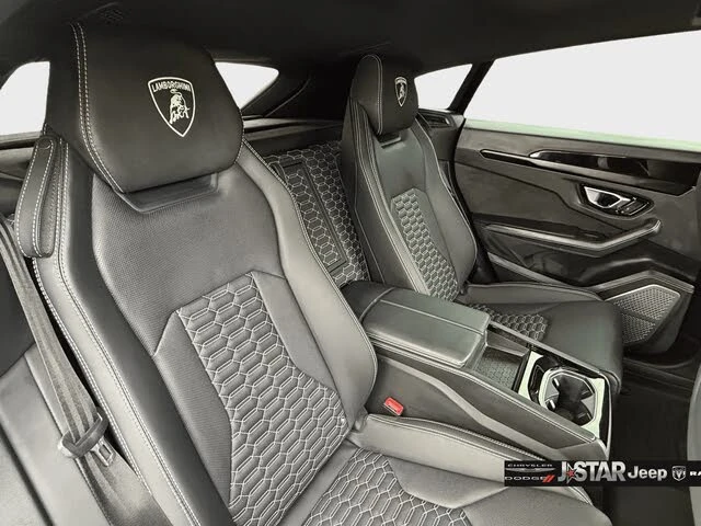 2022 Lamborghini Urus - Image 17 of 20