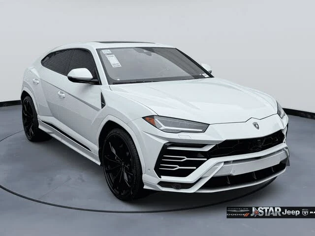 2022 Lamborghini Urus - Image 2 of 20