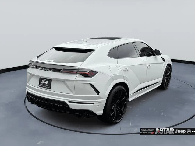 2022 Lamborghini Urus - Image 4 of 20