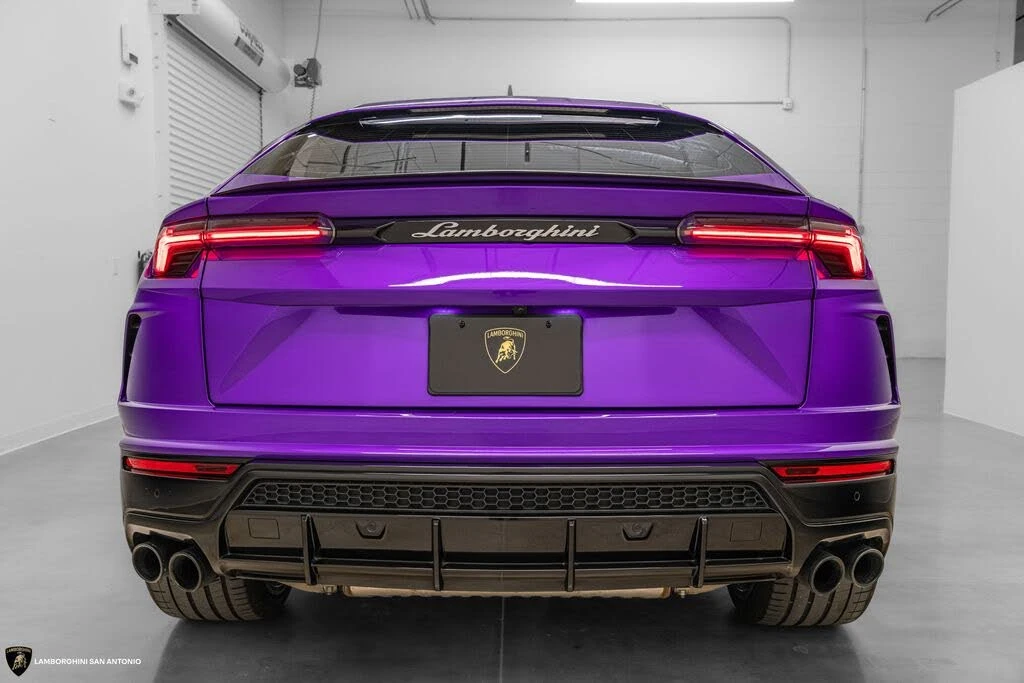 2022 Lamborghini Urus - Image 12 of 31