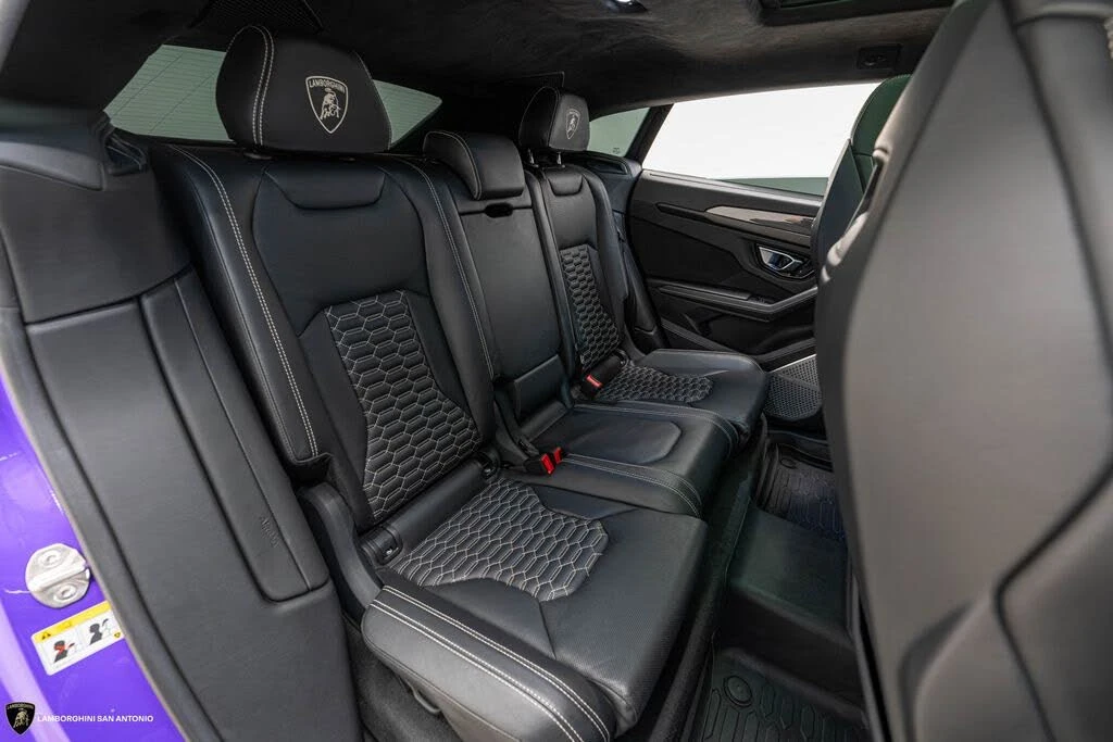 2022 Lamborghini Urus - Image 26 of 31