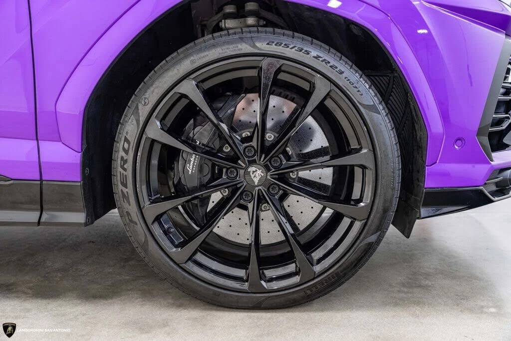 2022 Lamborghini Urus - Image 9 of 31