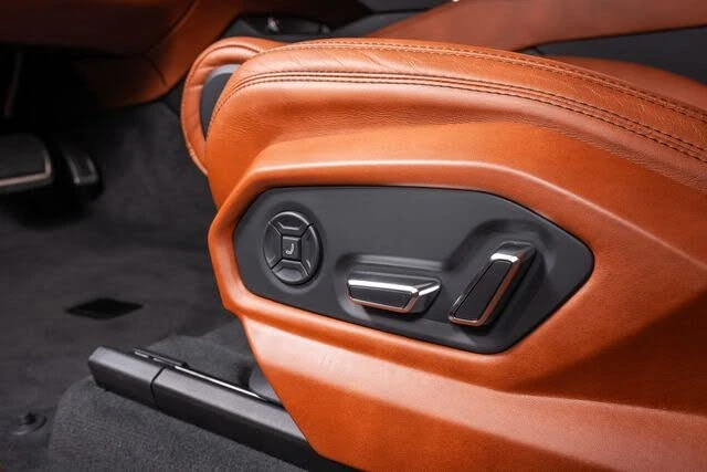 2022 Lamborghini Urus - Image 22 of 31