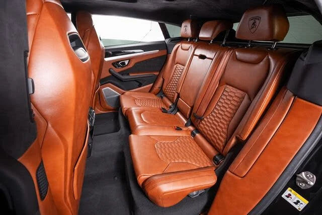 2022 Lamborghini Urus - Image 24 of 31