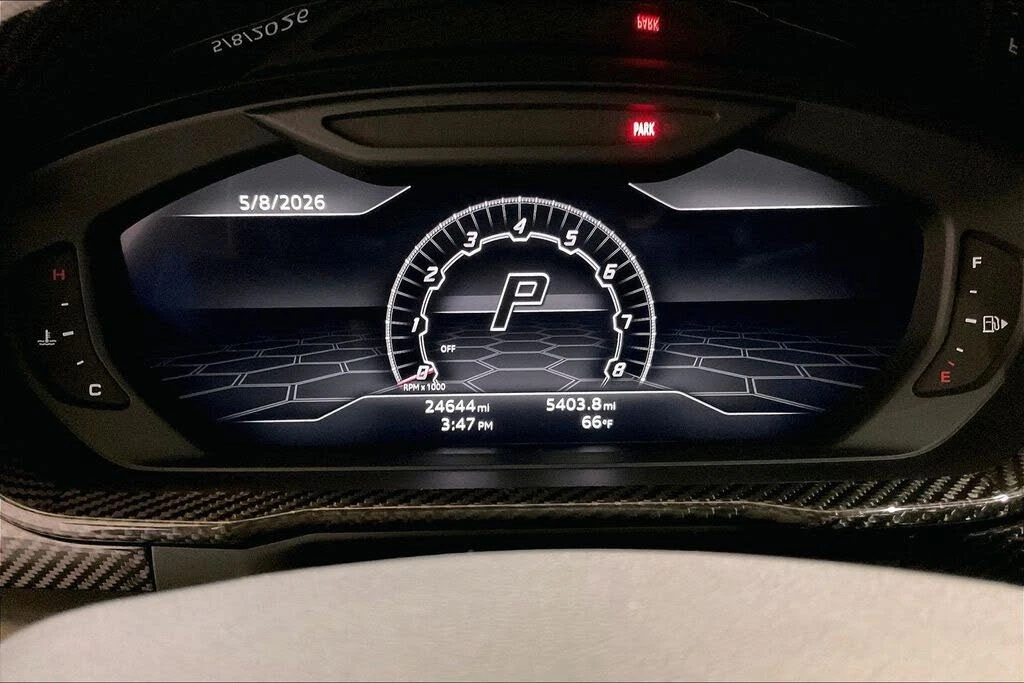 2022 Lamborghini Urus - Image 10 of 31