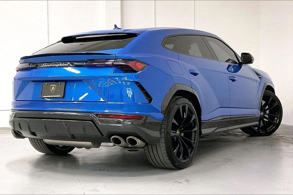 2022 Lamborghini Urus - Image 4 of 31